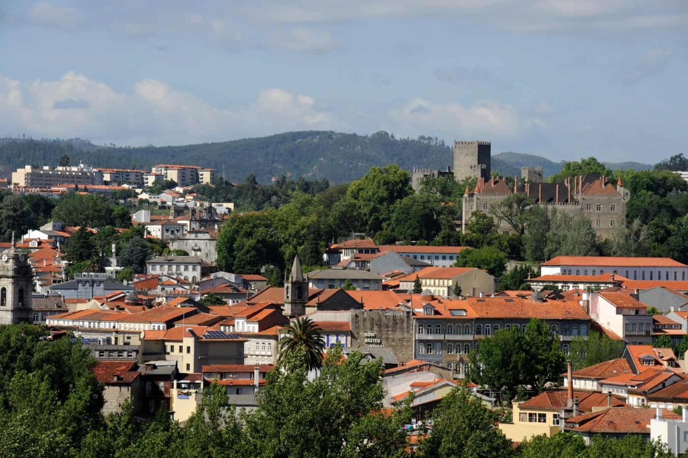 Guimarães, Famalicão e Barcelos são os maiores concelhos com pior situação