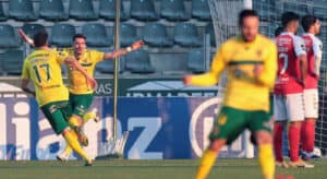 SCB perde e deixa escapar aproximação a FCP e SLB