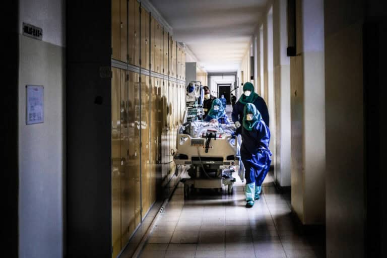 Portugal é o país do mundo que regista mais casos diários por milhão de habitantes