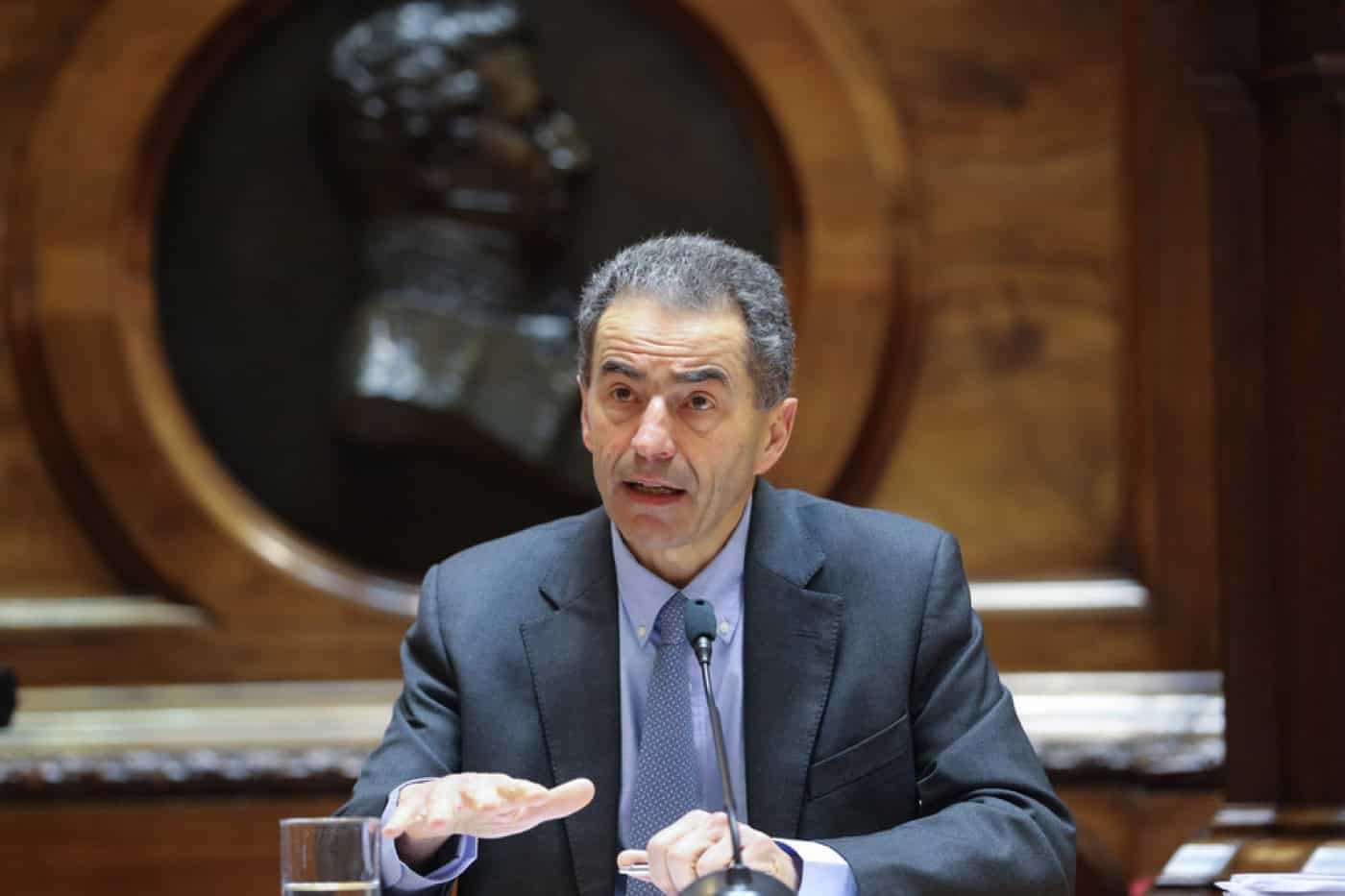 Ministro não quer, para já, alterar aulas ou avaliações presenciais no ensino superior&nbsp;