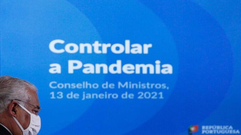 Farmácias, clínicas com urgências e funerárias são exceções