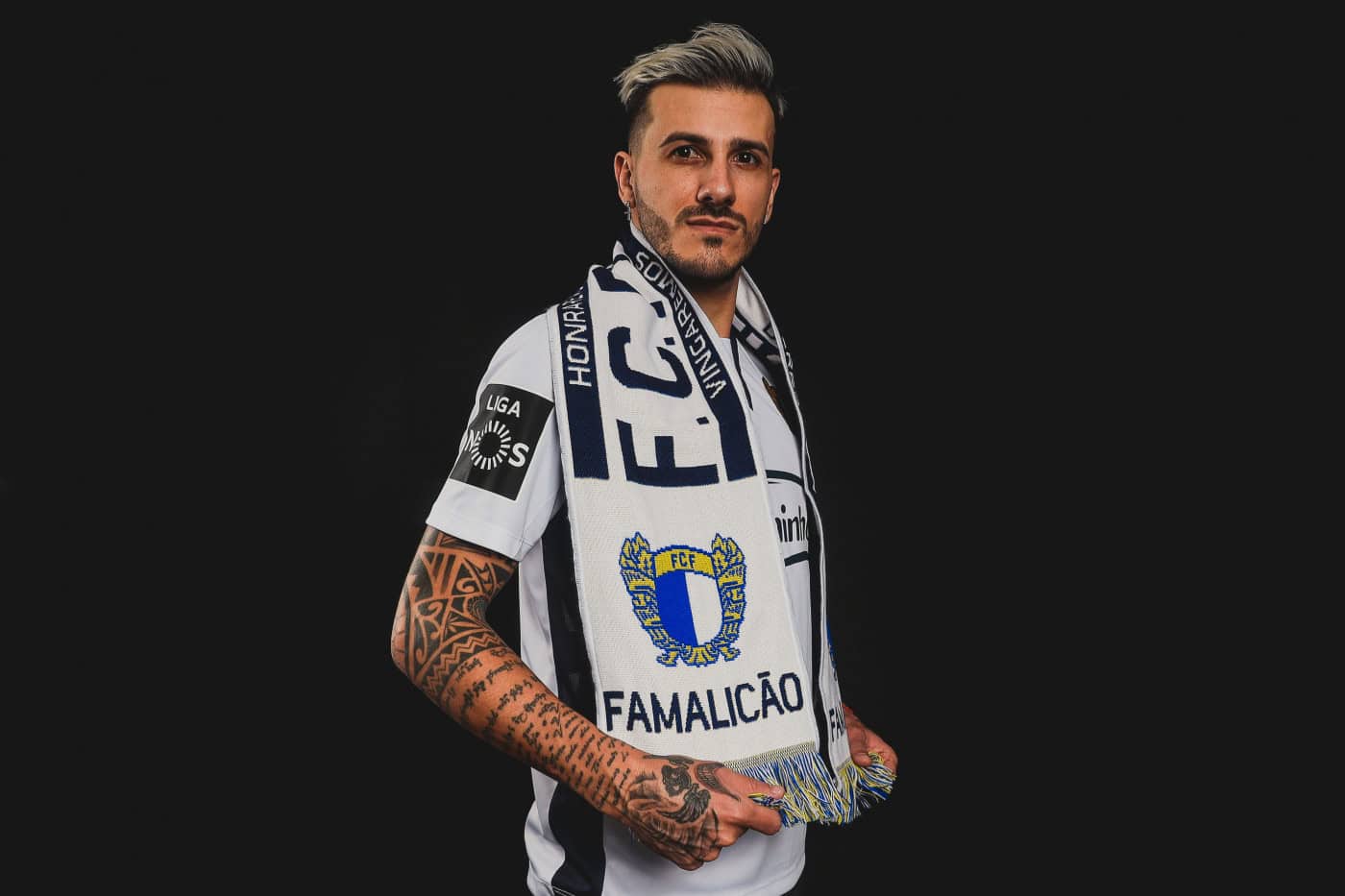 Diogo Figueiras assina pelo FC Famalicão