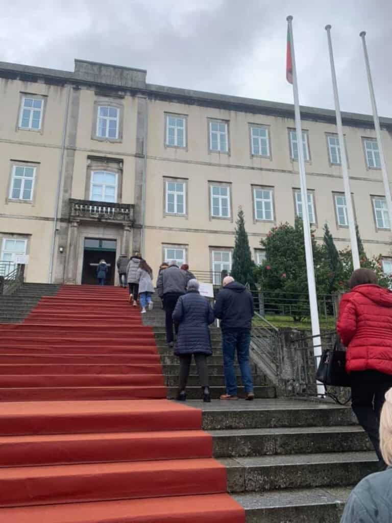 Mais de 3 mil vicentinos elegem Marcelo. Ana Gomes fica em 2º e Ventura em 3º