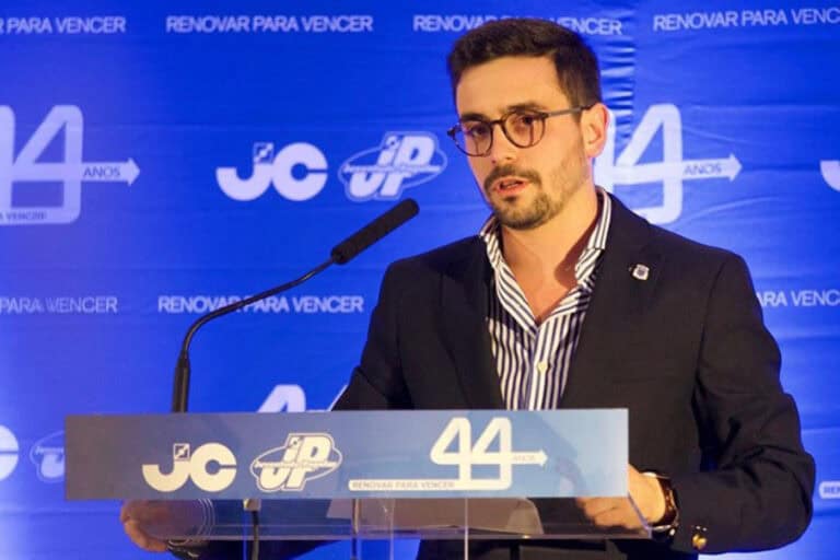 Líder da JP quer que eutanásia seja tema de "ampla discussão pública" 