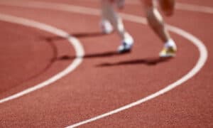 Autarquia divide em duas fases obra da pista de atletismo de Famalicão