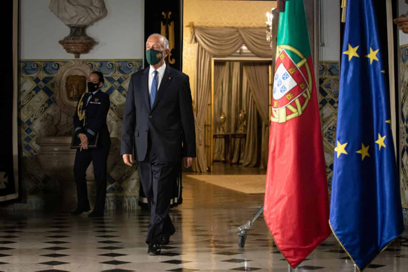 Marcelo prepara país para confinamento até final de março