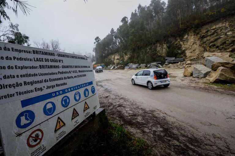 Pedreira em Guimarães fechada parcialmente por poluir bacia do rio Ave