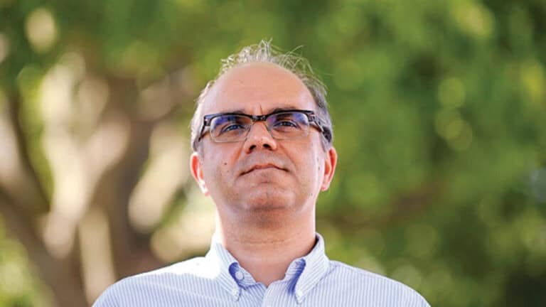 Construção civil, agricultura e saúde são setores onde Portugal deve investir, diz economista