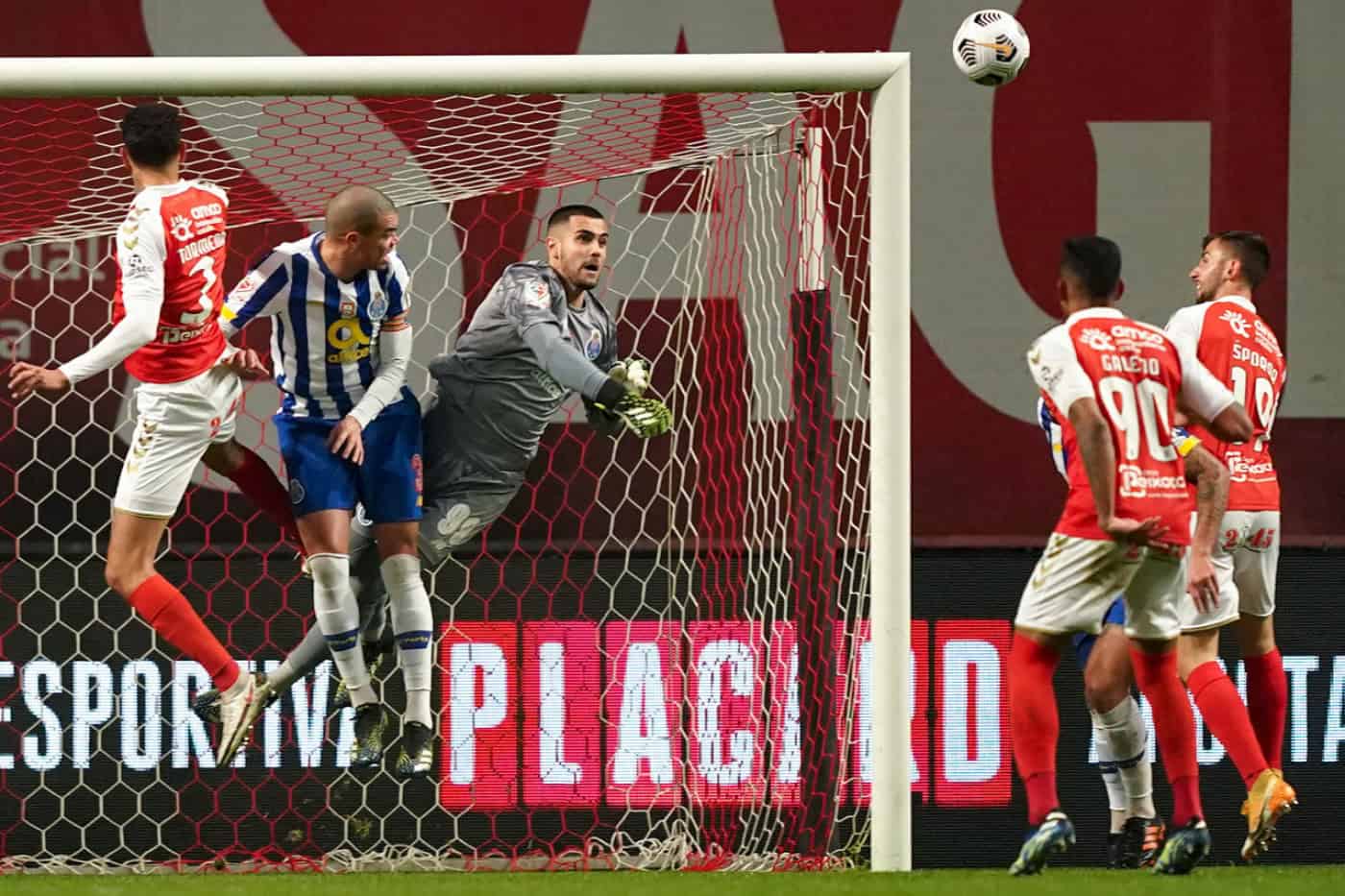 Sporting de Braga e FC Porto empatam na primeira mão da Taça de Portugal