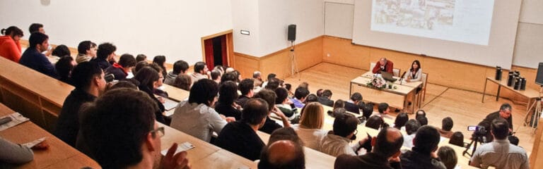 Portugal atinge meta europeia no número de licenciados 