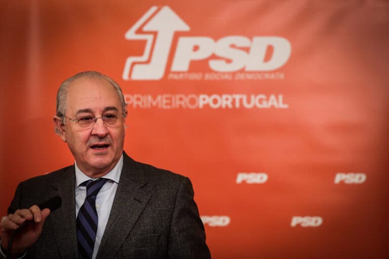 PSD quer adiar autárquicas por dois meses 