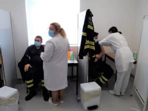 24 bombeiros sapadores de Braga já receberam 1ª dose da vacina contra a covid-19