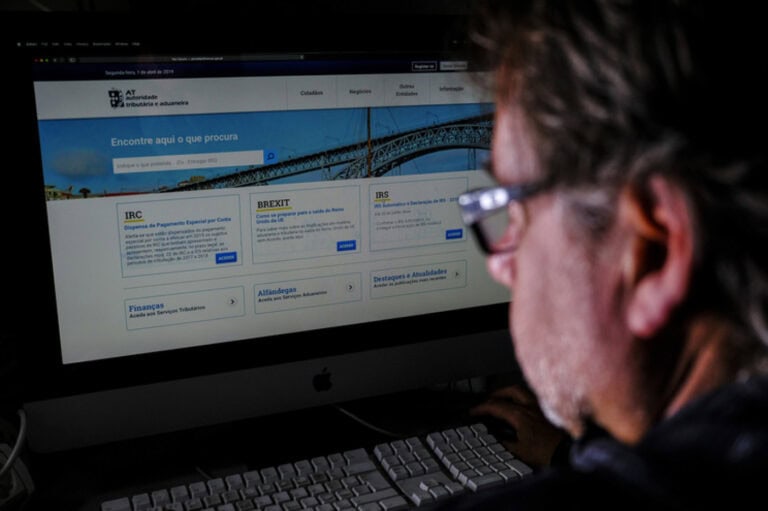 IRS. Comunicação do agregado familiar pode ser feita até dia 19 