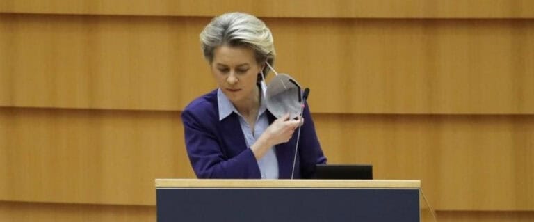 Bruxelas vai apresentar proposta sobre "próxima etapa" do combate à pandemia