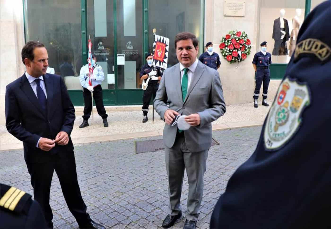 Vereador da Proteção Civil na CML demite-se depois de ser vacinado contra a covid-19