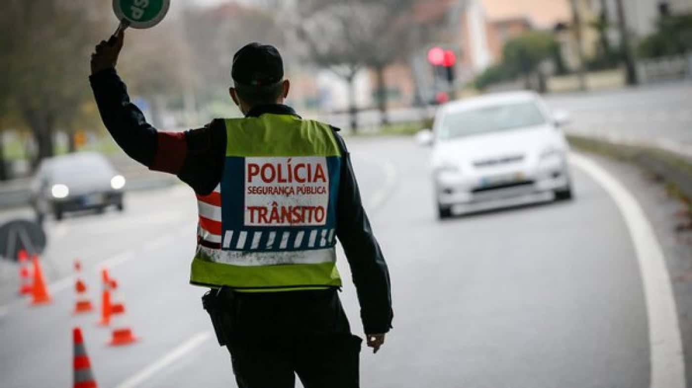 Volta a ser proibido circular entre concelhos este fim de semana