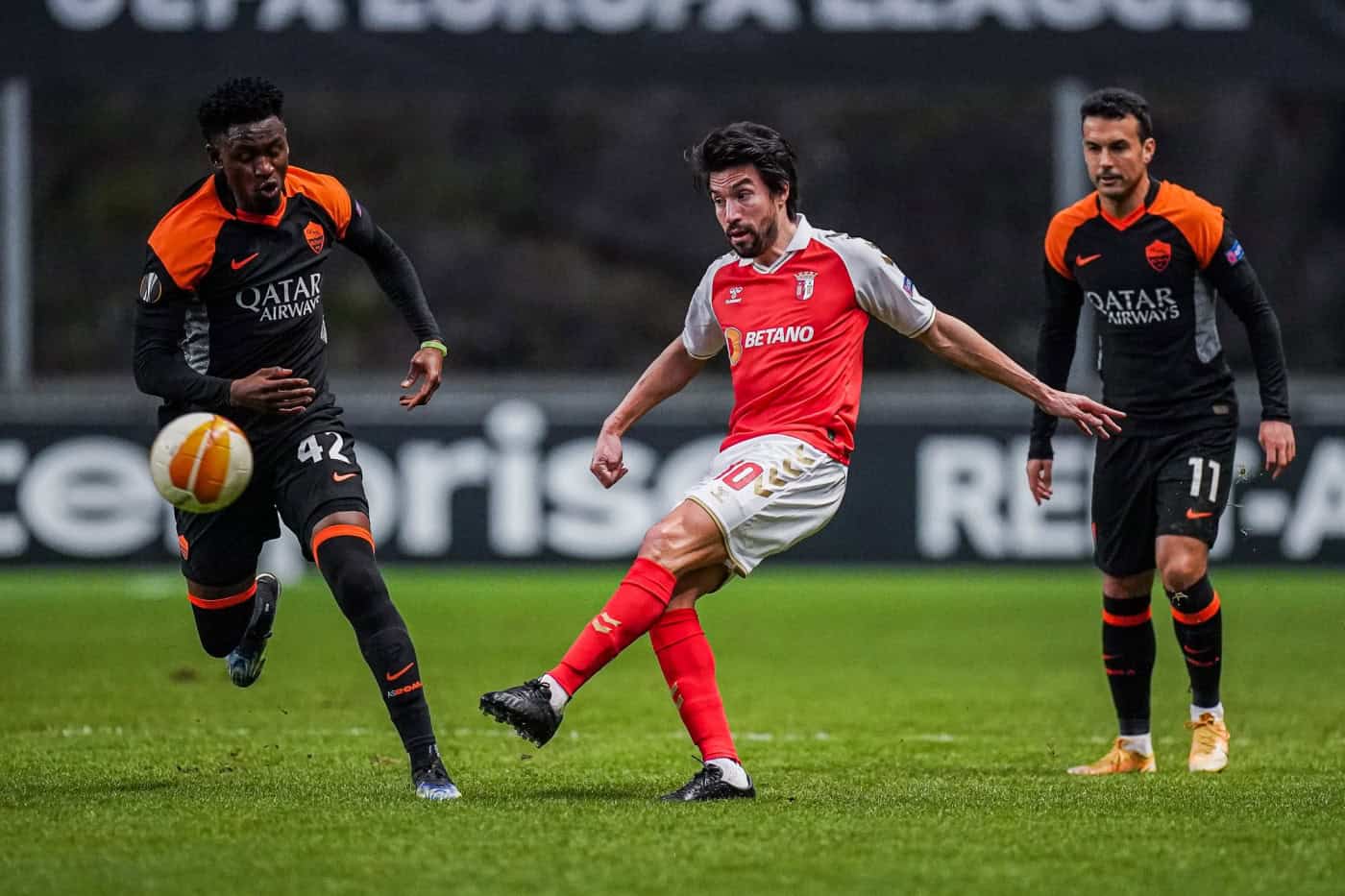 SCB viaja esta quarta-feira de manhã para Roma