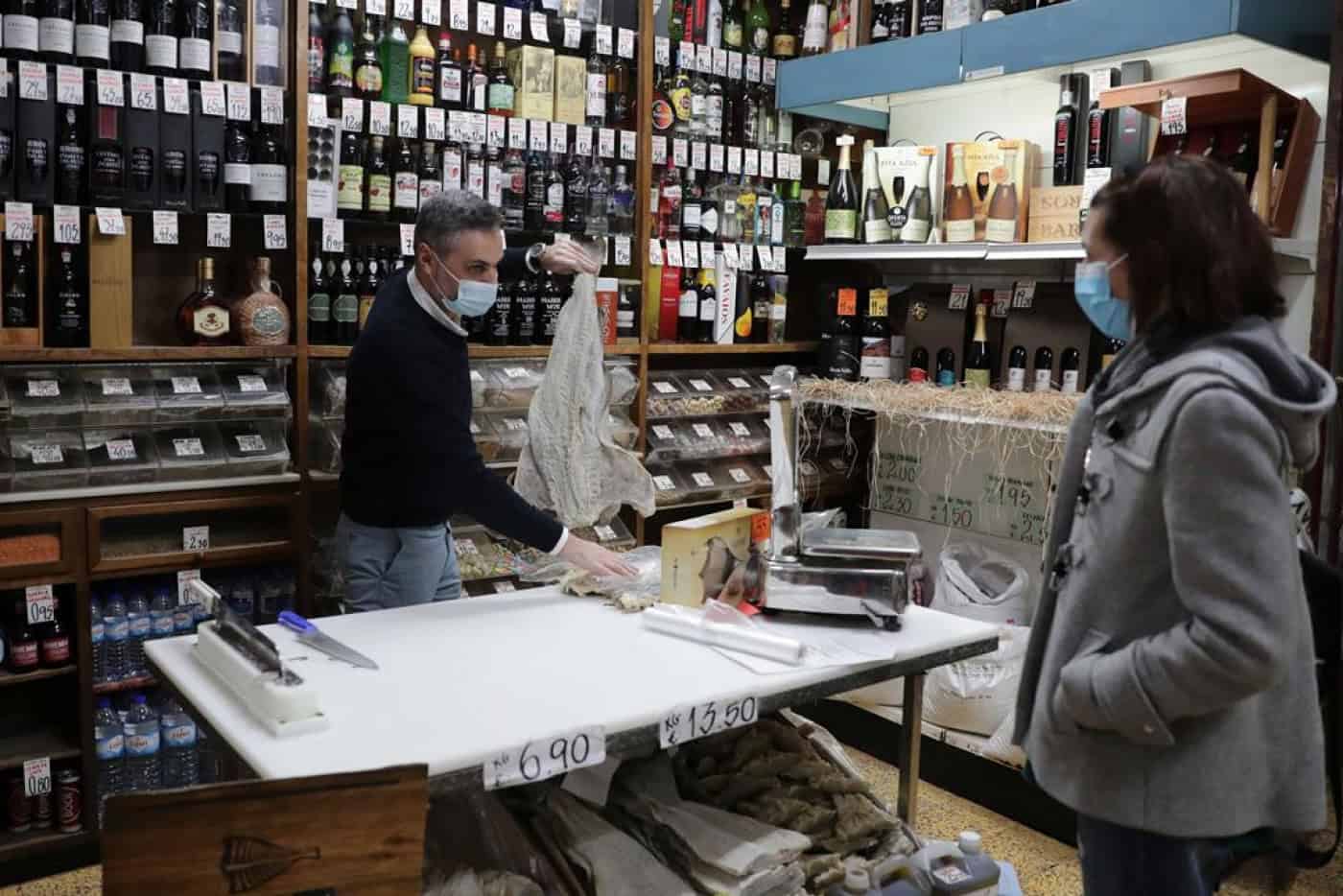 INE confirma queda do PIB de 7,6% em 2020