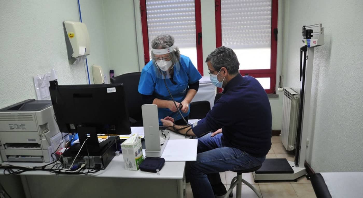 Portugal com mais 979 casos e 41 óbitos