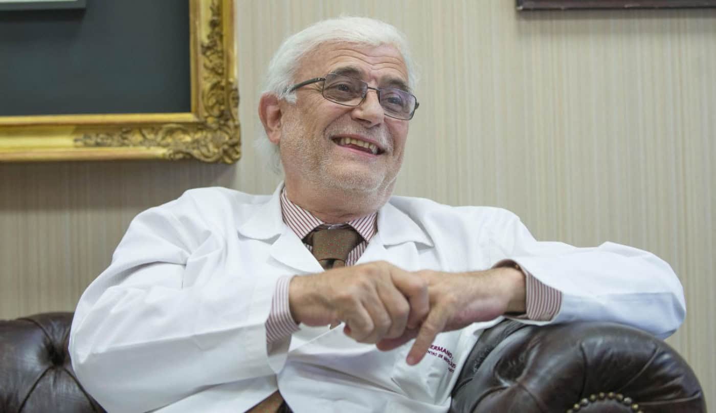 Governo prepara plano para testagem massiva à população