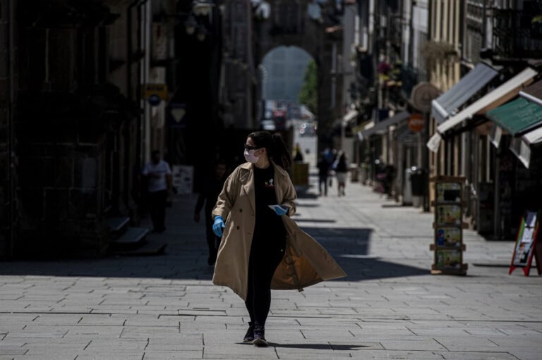 Covid-19. Portugal pode vir a ter uma quarta vaga quando desconfinar
