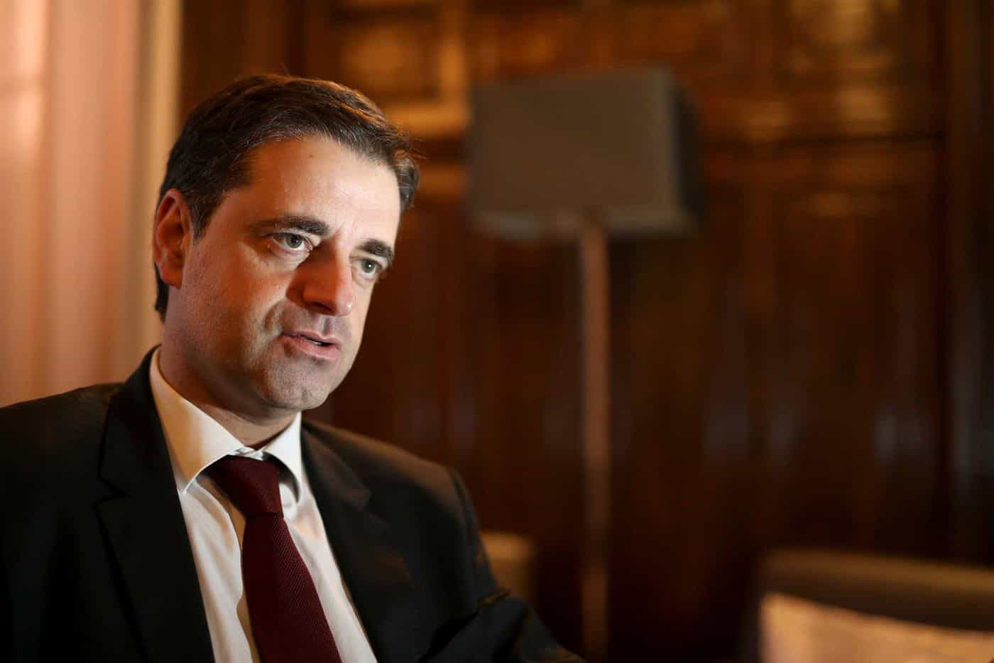 “O desconfinamento por regiões poderá não ser a melhor solução”