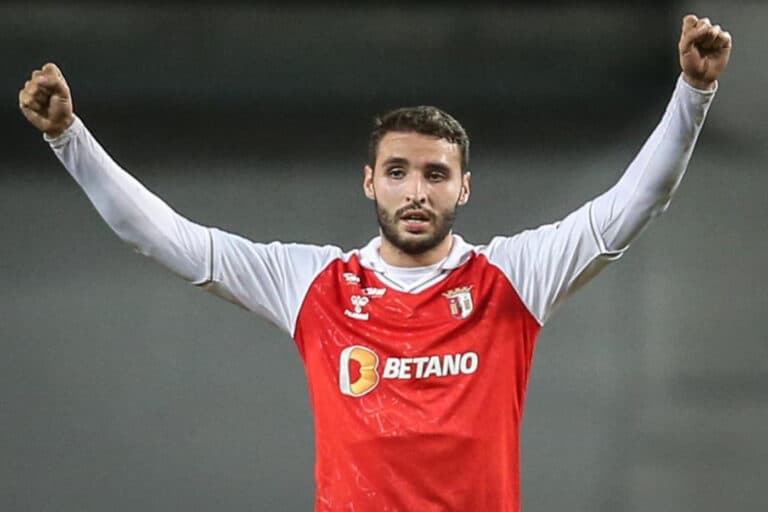 Abel Ruiz integra convocatória final da Espanha para o Europeu sub-21