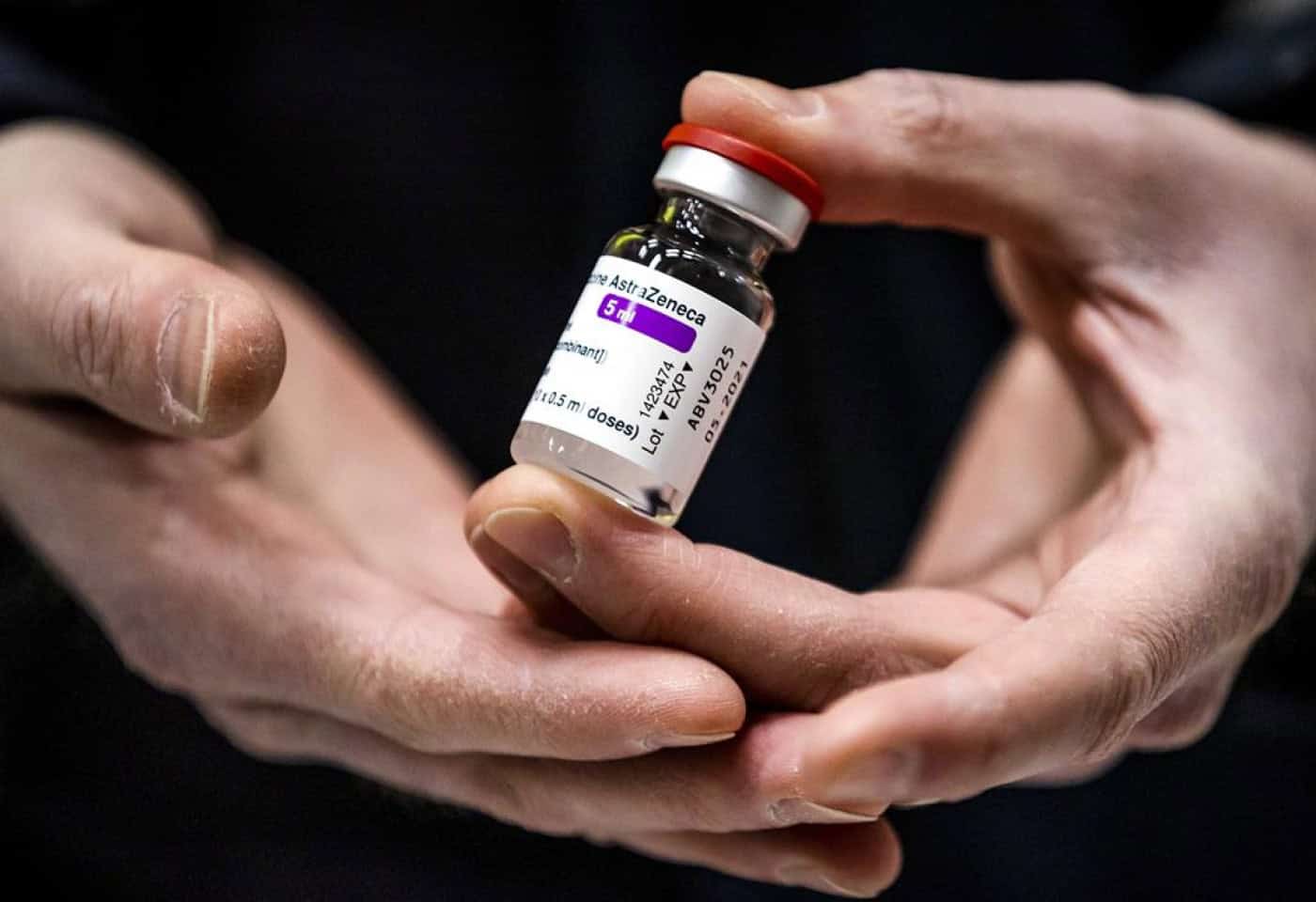 Alemanha suspende vacina da AstraZeneca para a Covid-19&nbsp;