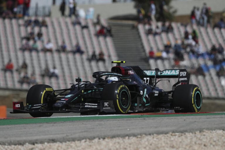 Futebol e Fórmula 1 sem público pelo menos até meados de Maio