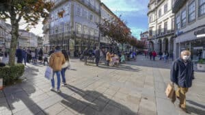 Covid: Norte e Algarve são únicas regiões que cumprem meta ideal do Governo