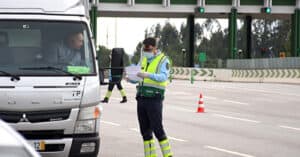 Proibição de circular entre concelhos arranca mesmo à meia-noite