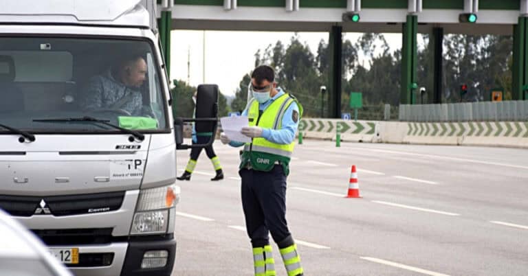 Proibição de circular entre concelhos arranca mesmo à meia-noite