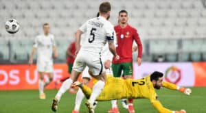 Portugal estreou-se no Grupo A com uma vitória sobre o Azerbaijão&nbsp;