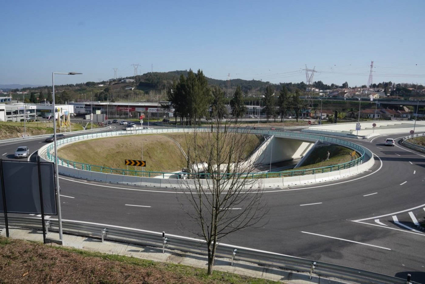 Desnivelamento de Silvares foi inaugurado há duas semanas mas já gera polémica