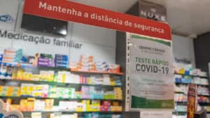 Testes rápidos chegam esta sexta-feira a 500 farmácias&nbsp;