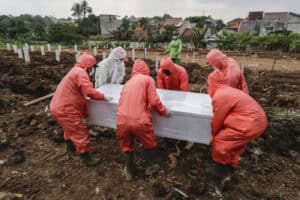 Já morreram perto de 3 milhões de pessoas com Covid-19 em todo o mundo