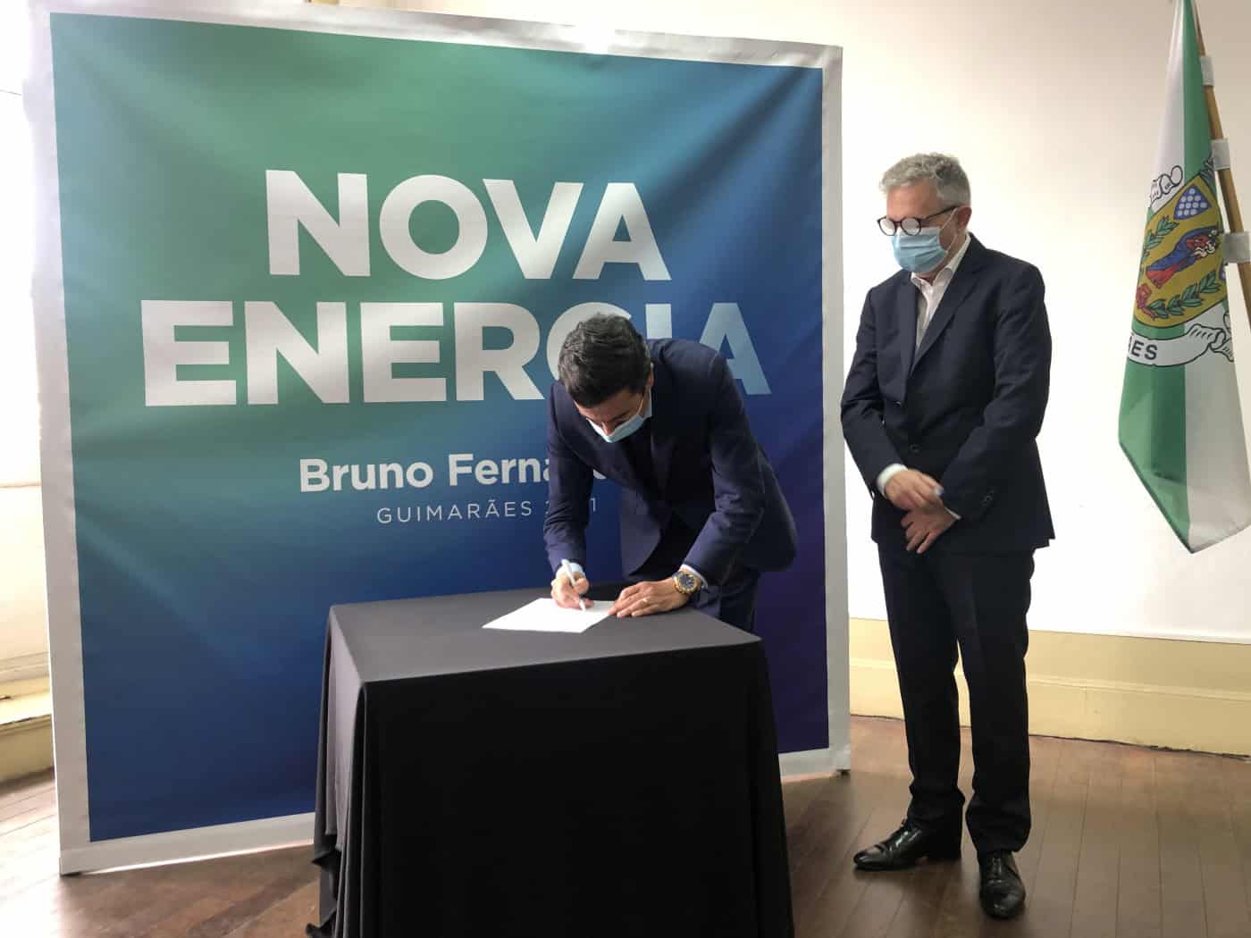 "A base deste acordo é a defesa dos interesses dos vimaranenses"