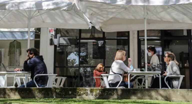 Portugal fora de tendência europeia “preocupante” de infeções e mortes