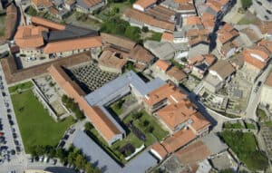 Abriu procedimento para abranger Couros na zona histórica de Guimarães
