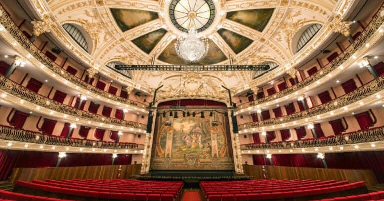 Theatro Circo aposta em B Fachada, JP Coimbra e Marta Ren para maio e junho