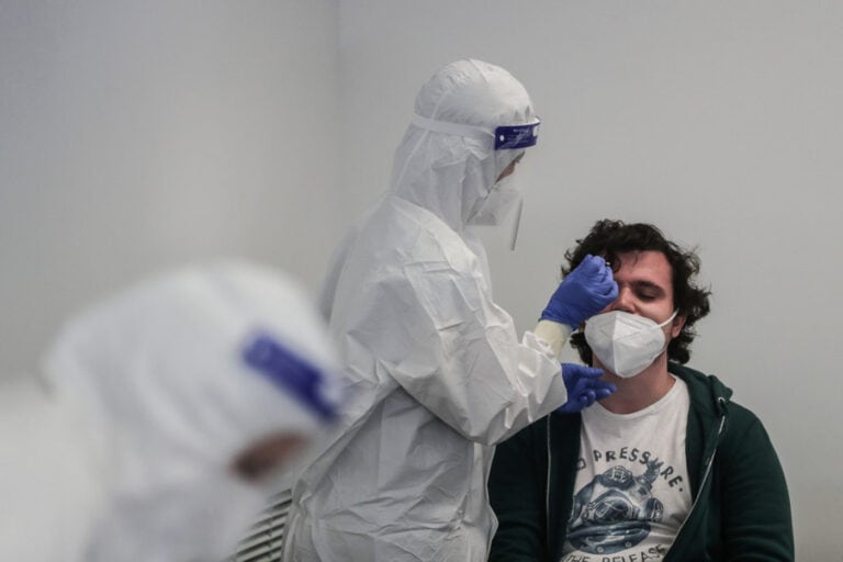 Portugal contabiliza mais cinco mortes e 353 casos de Covid-19