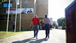 Taxa de desemprego desce em março para mínimo de 10 meses&nbsp;