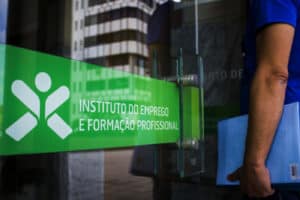 Desemprego fixa-se nos 8,1% na zona euro e 7,3% na UE em março&nbsp;