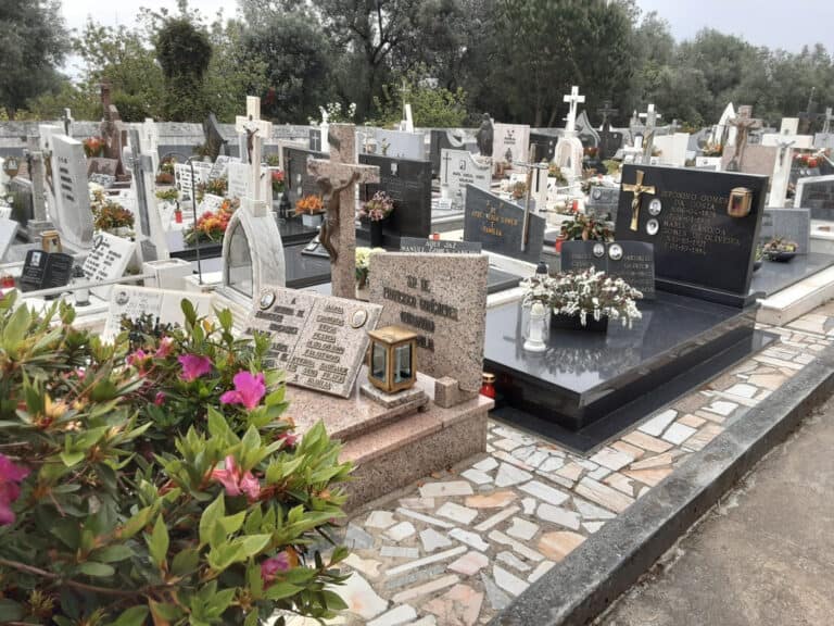 Projeto para ampliação do cemitério de Mire de Tibães perto da conclusão