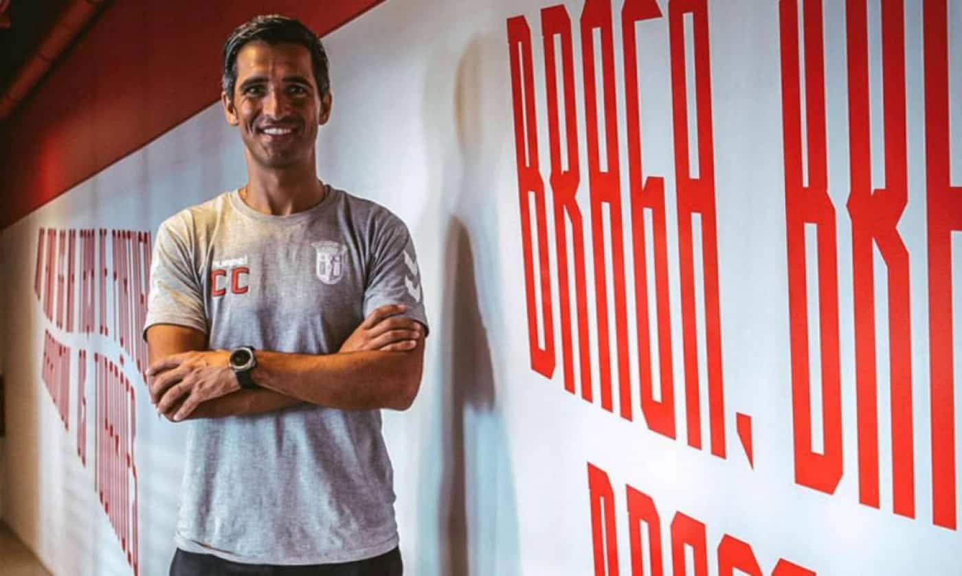 SC Braga punido com dois jogos à porta fechada por falta de habilitações de Custódio