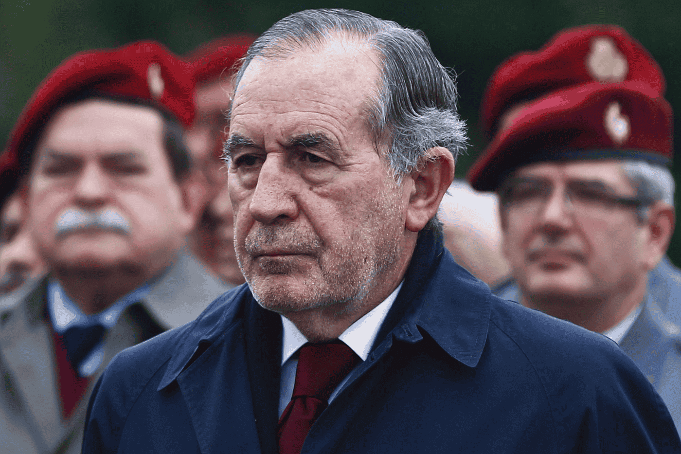 28 Ex-chefes de Estado-Maior assinam carta a contestar processo de reforma nas Forças Armadas