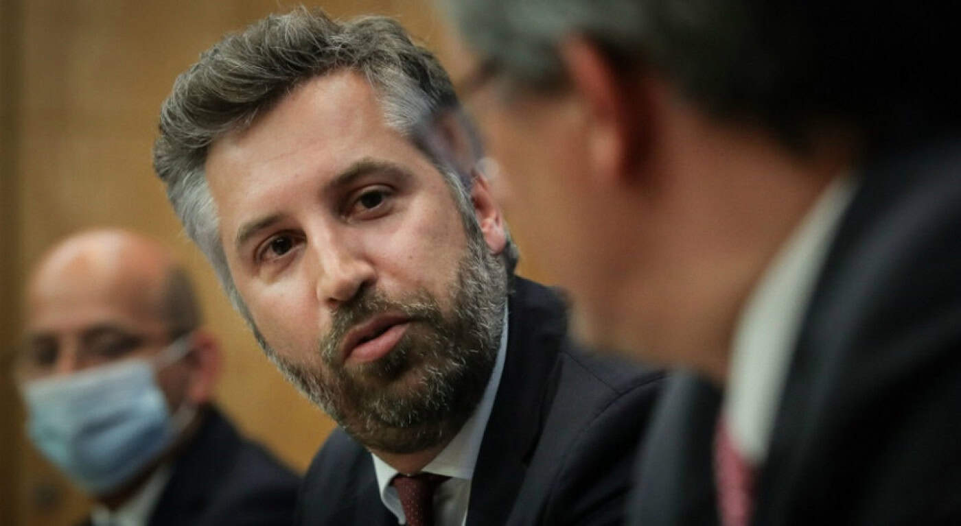 Ministro diz que preços em Guimarães "impedem acesso" da classe média à habitação