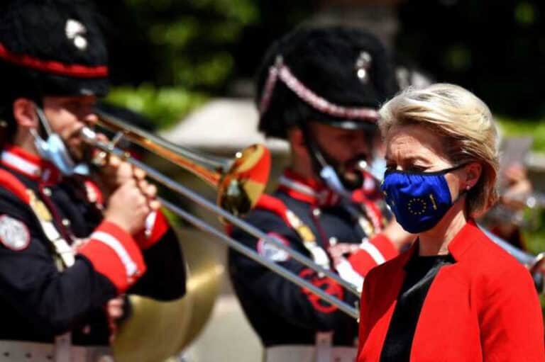 União Europeia em alerta após desvio de voo da Ryanair para Minsk