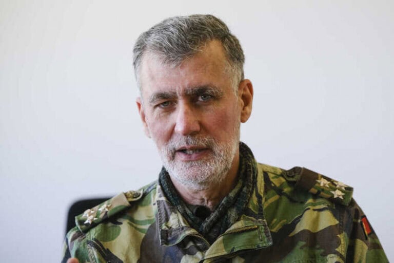 Autoagendamento para maiores de 50 anos deve arrancar quinta-feira à tarde