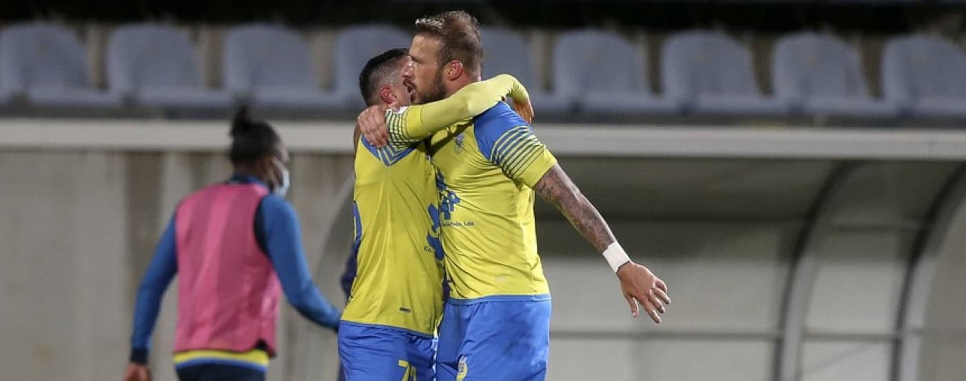 Arouca vence Rio Ave e está mais perto da I Liga